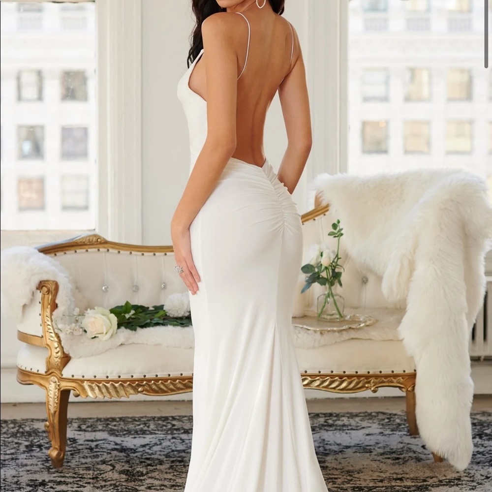 Clubllondon Sexy white maxi dress